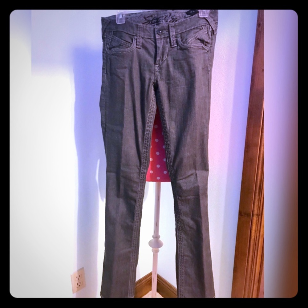 Stitch’s Spokane Flared Jean - Like New